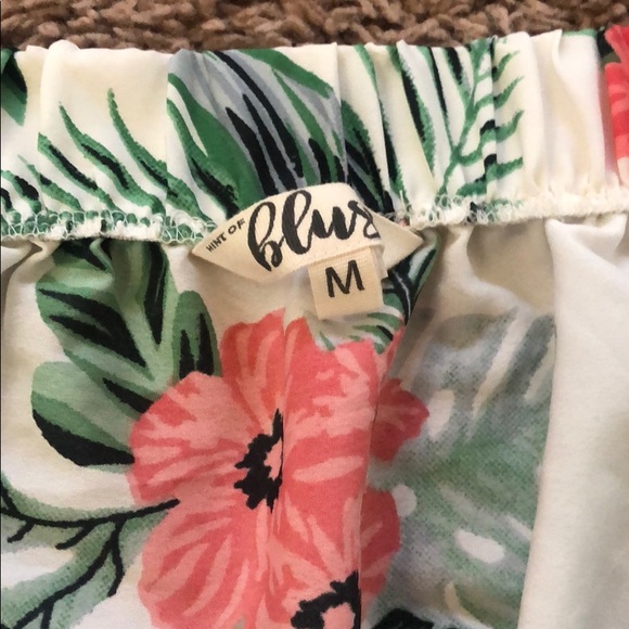 Top - Picture 2 of 2